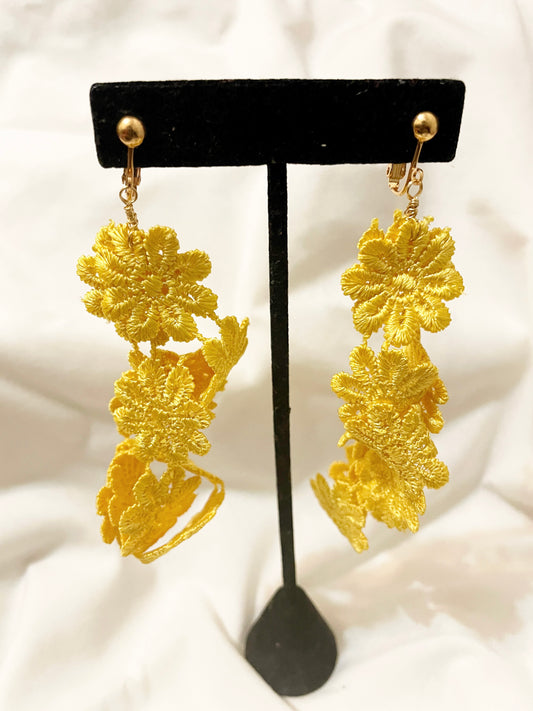 Shoulder Duster Clip-On Earrings (Yellow)